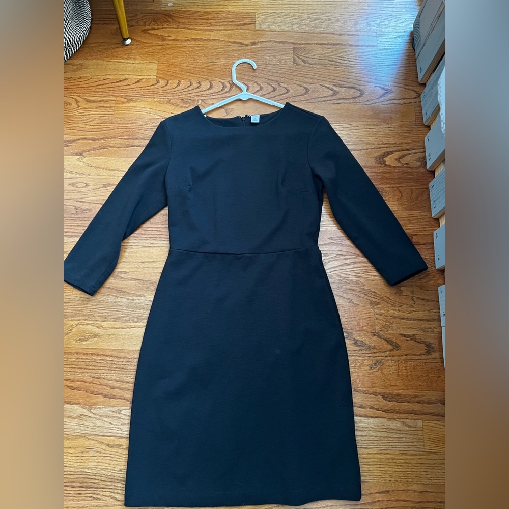 Old Navy Classic Black Long Sleeve Dress